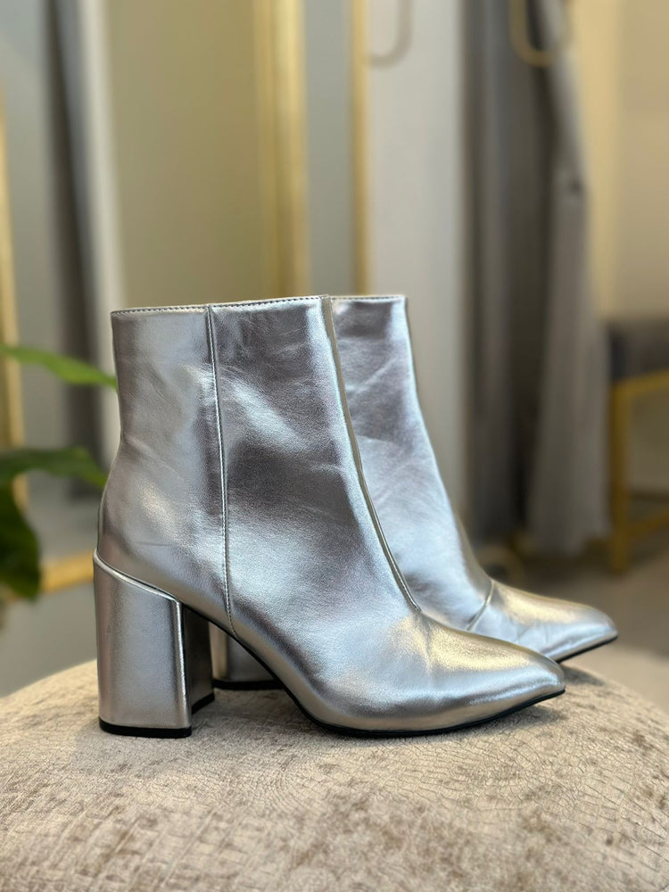STELA BOOTS