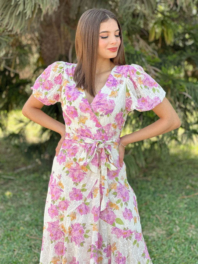 PETAL KISS